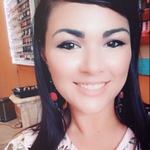 Meet your Posher, Megan